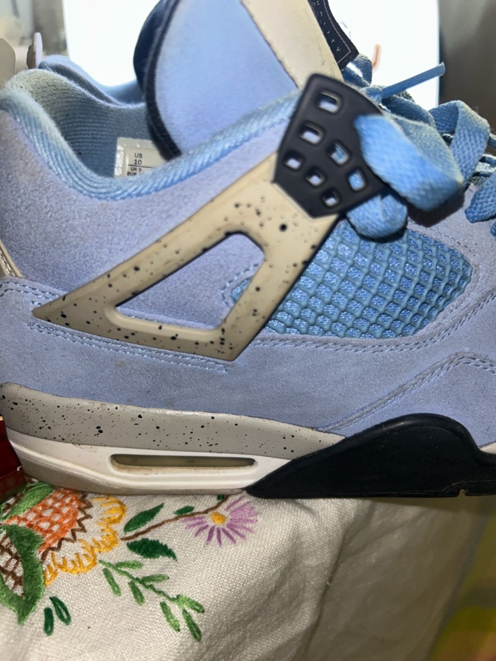 Jordan Light Blue and Gray Suede Retro University Sneakers size 10 AUTHENTICATED - Picture 11 of 15